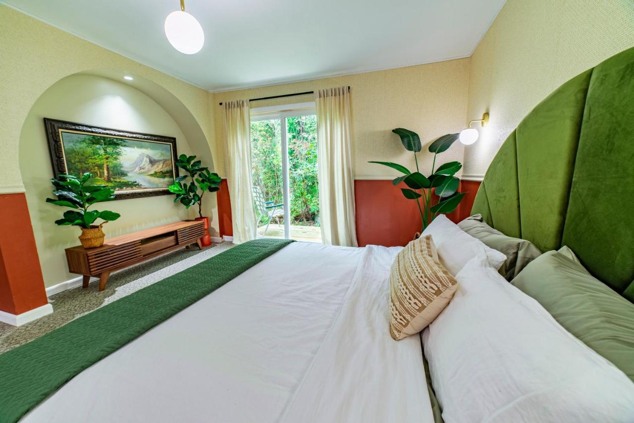 The Springs Motel New Ashford ภายนอก รูปภาพ